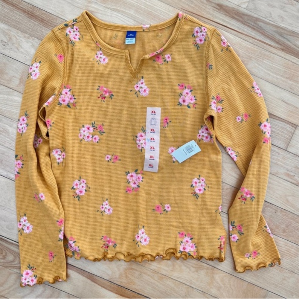 NWT Old Navy Floral Waffle Henley- Size XL
